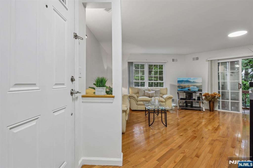 436 Lee Court 4133 - Photo 5