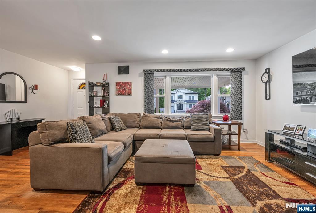 799 Millbrook Road - Photo 5