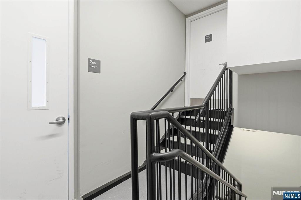 271 Millburn Avenue A - Photo 5