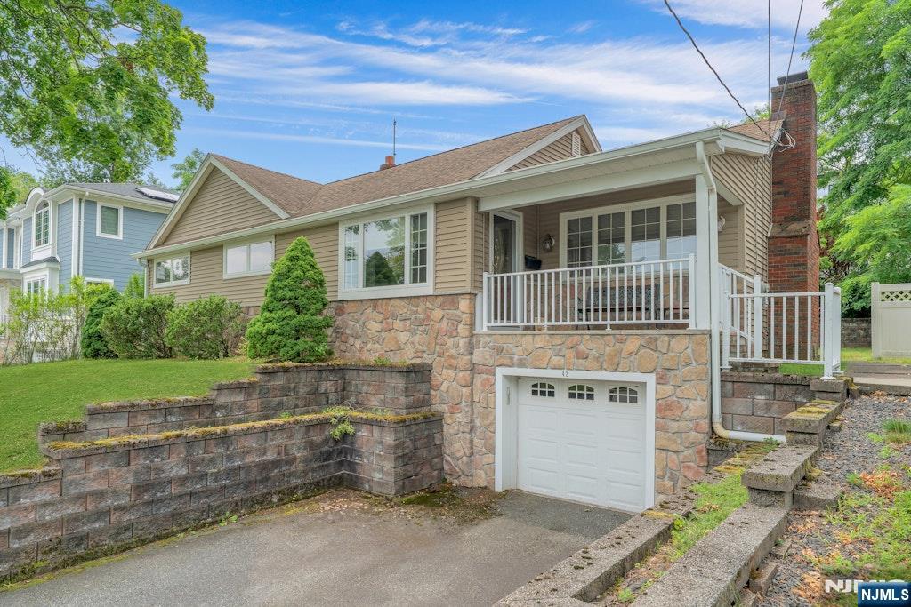 42 Heatherhill Road - Photo 2
