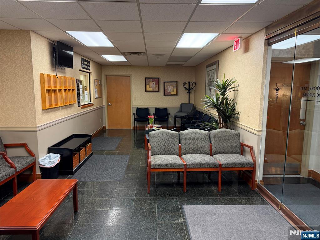 171 N Franklin Turnpike Room 200 - Photo 2