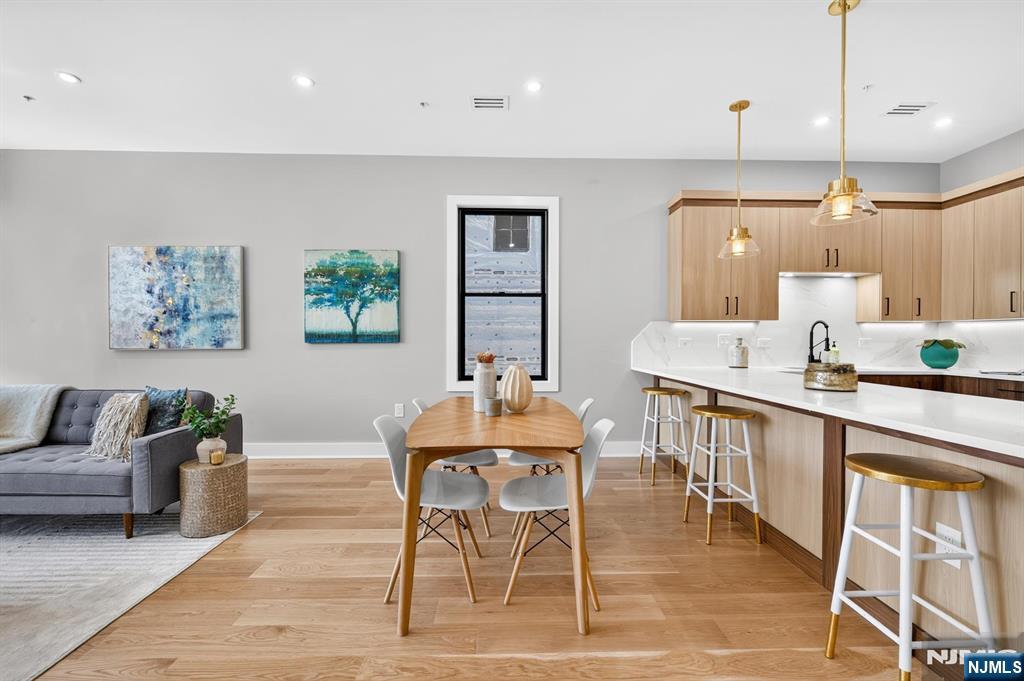 172 Griffith Street 2 - Photo 5