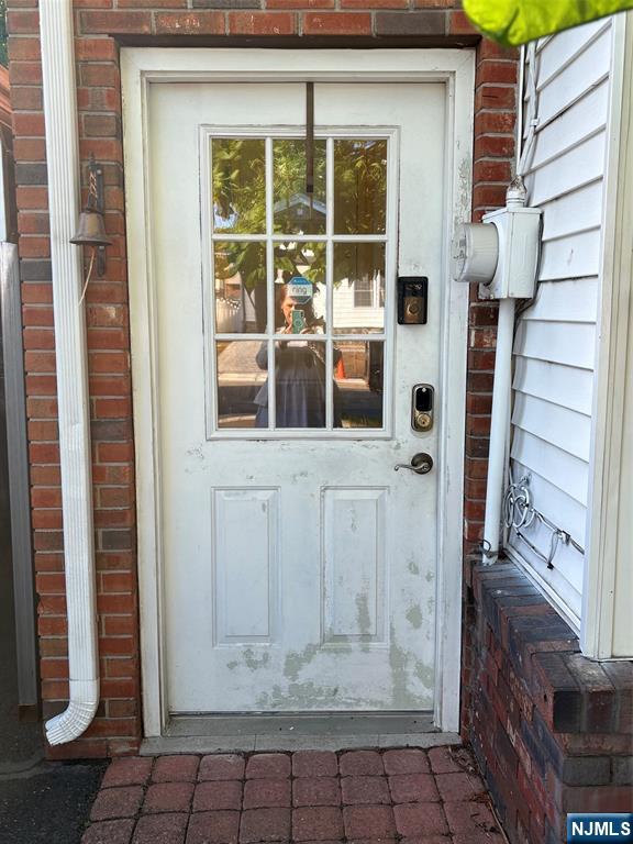 477 Steinway Rd, Saddle Brook, NJ 07663