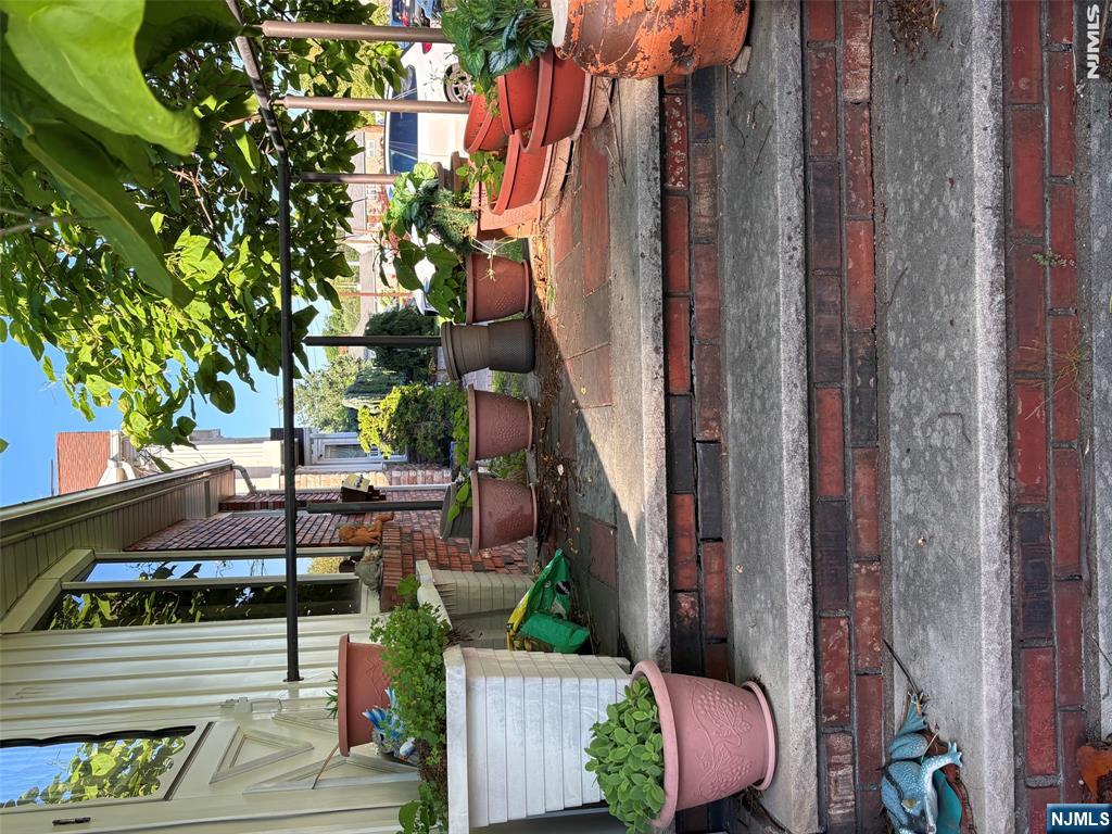 477 Steinway Road - Photo 5