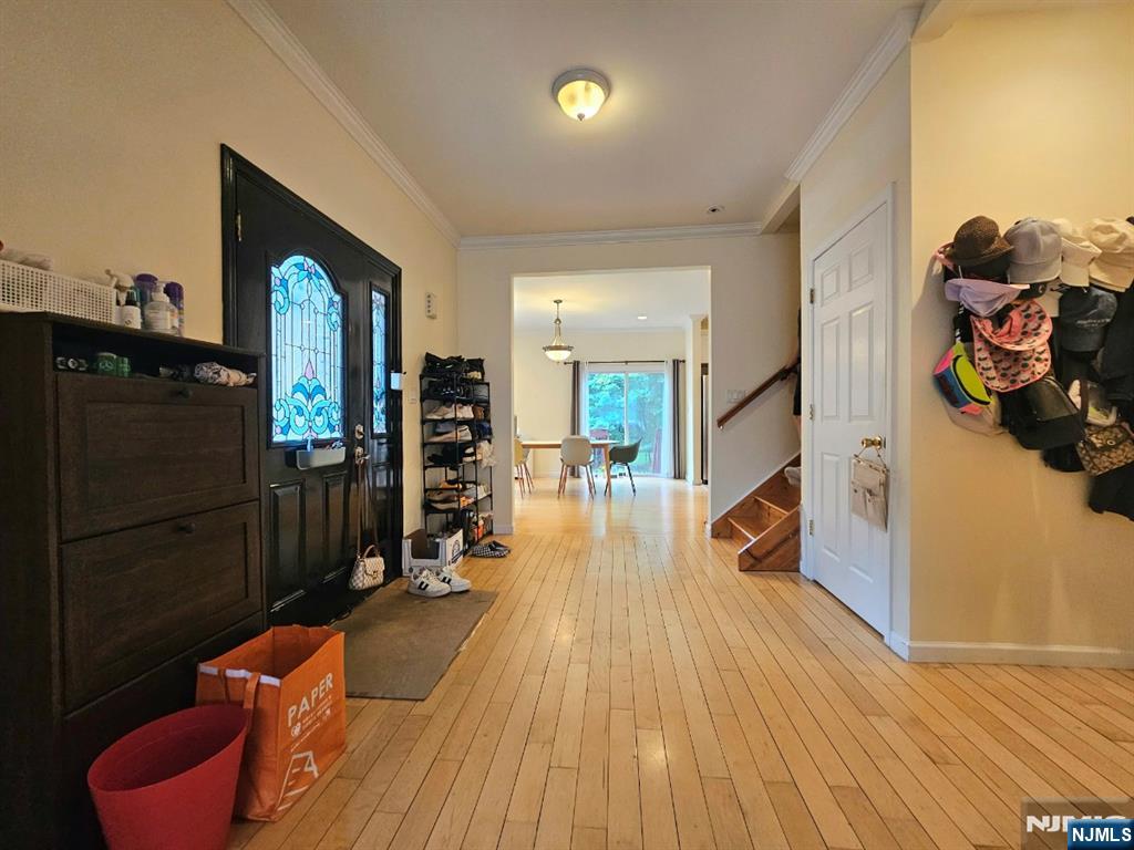 183 Tenafly Road - Photo 4