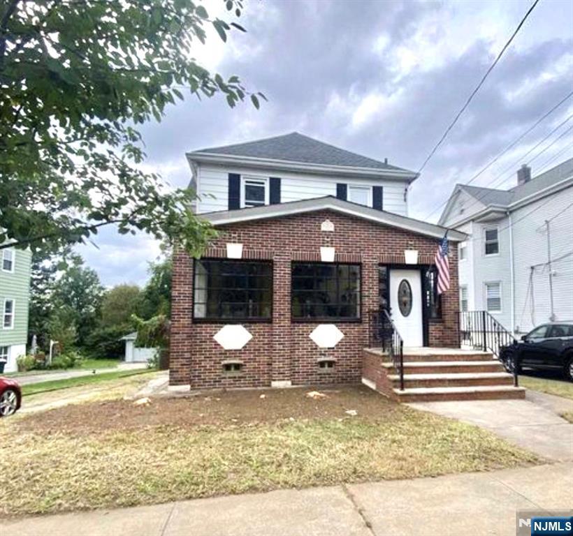 98 Paulison Ave, Ridgefield Park, NJ 07660