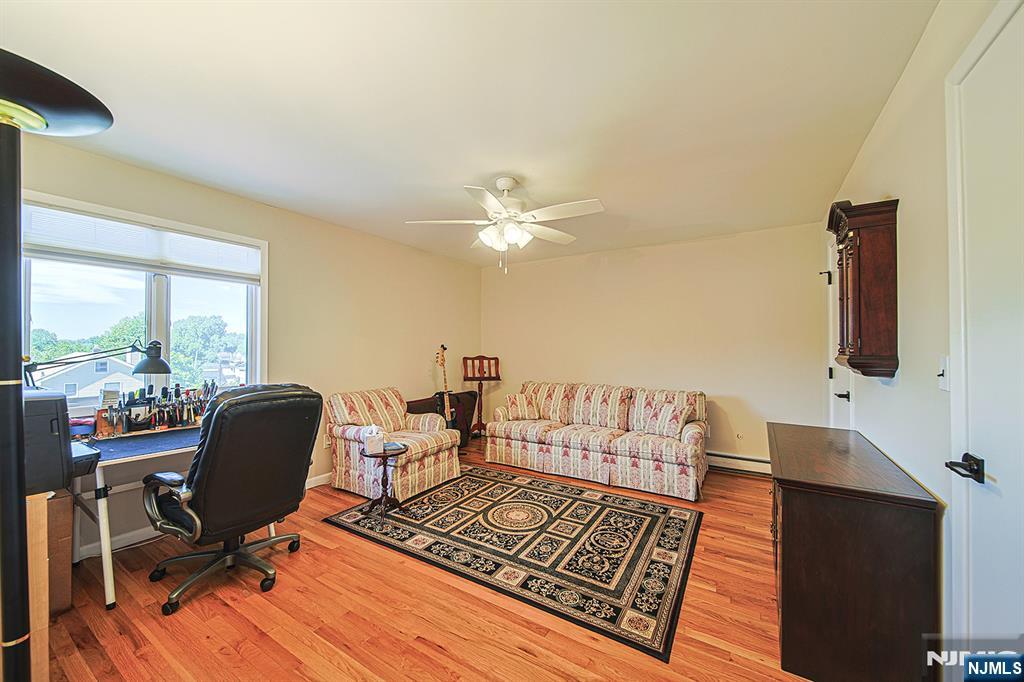 330 Ruby Avenue — photo 22