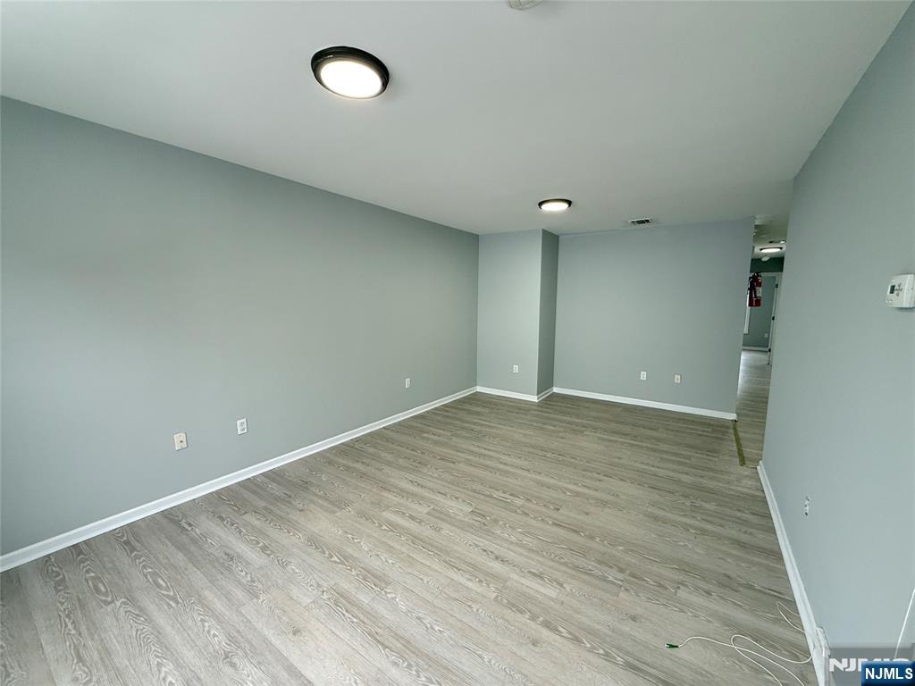 34 Auburn Street 3 - Photo 4