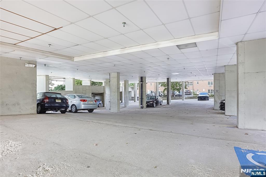 850 Main 2G - Photo 5