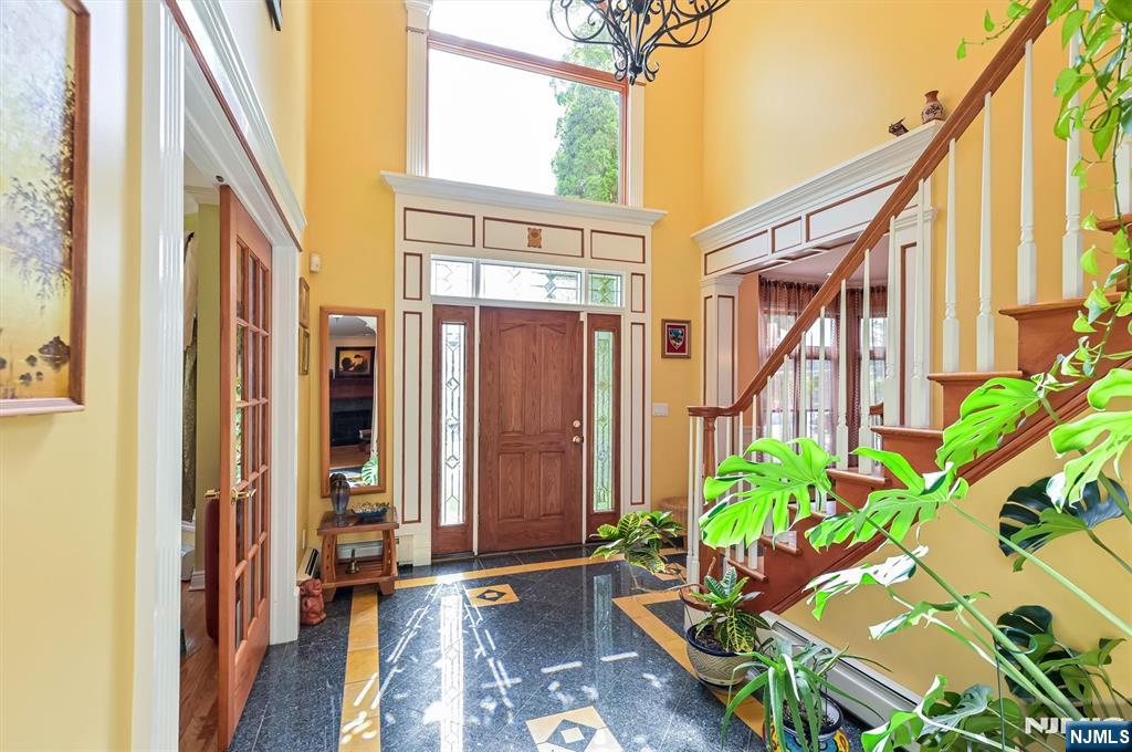 111 Magnolia Avenue - Photo 4