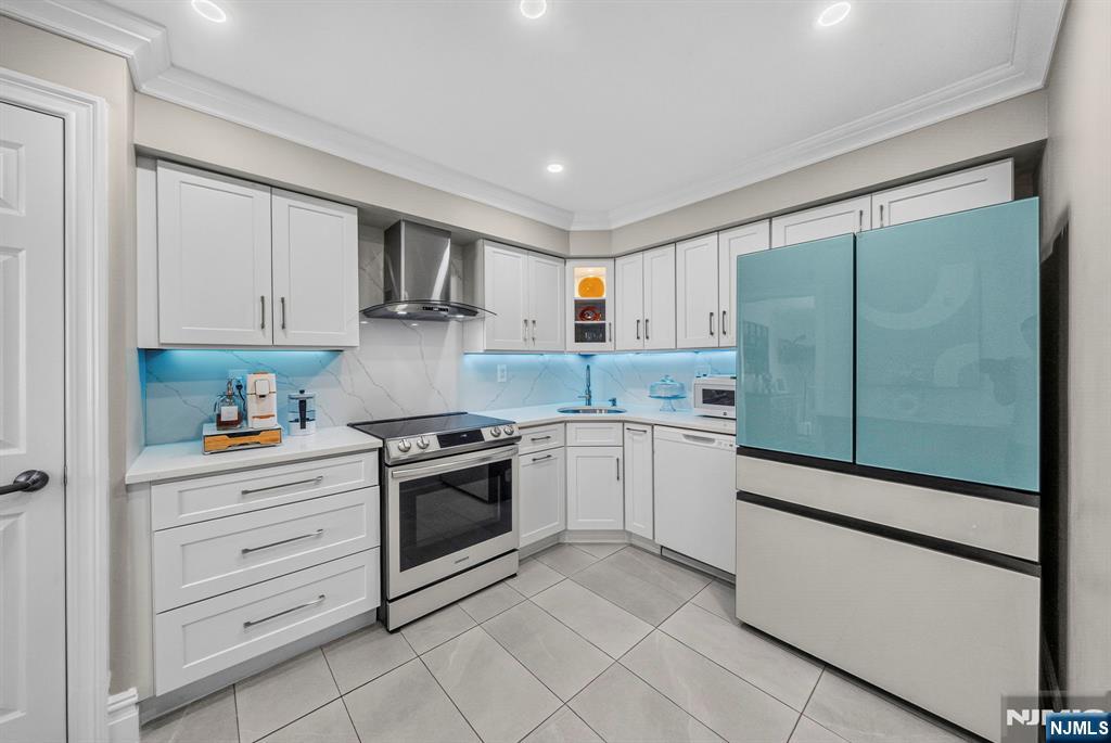 513 Windsor Drive - Photo 14