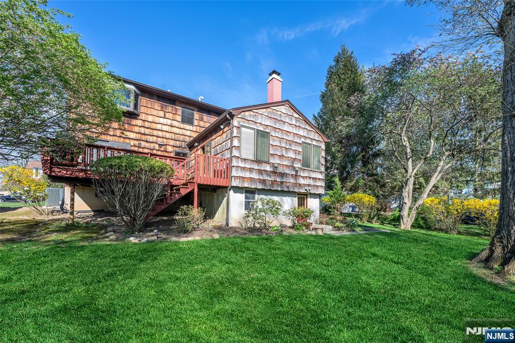 10 Woodmere Road — photo 35