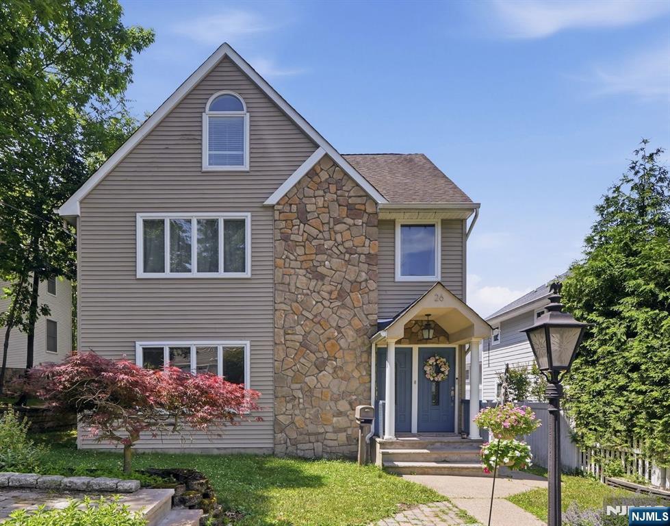26 Hillside Avenue A - Photo 1