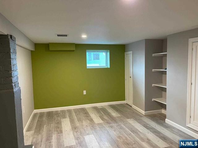 343 Kaplan Avenue - Photo 2