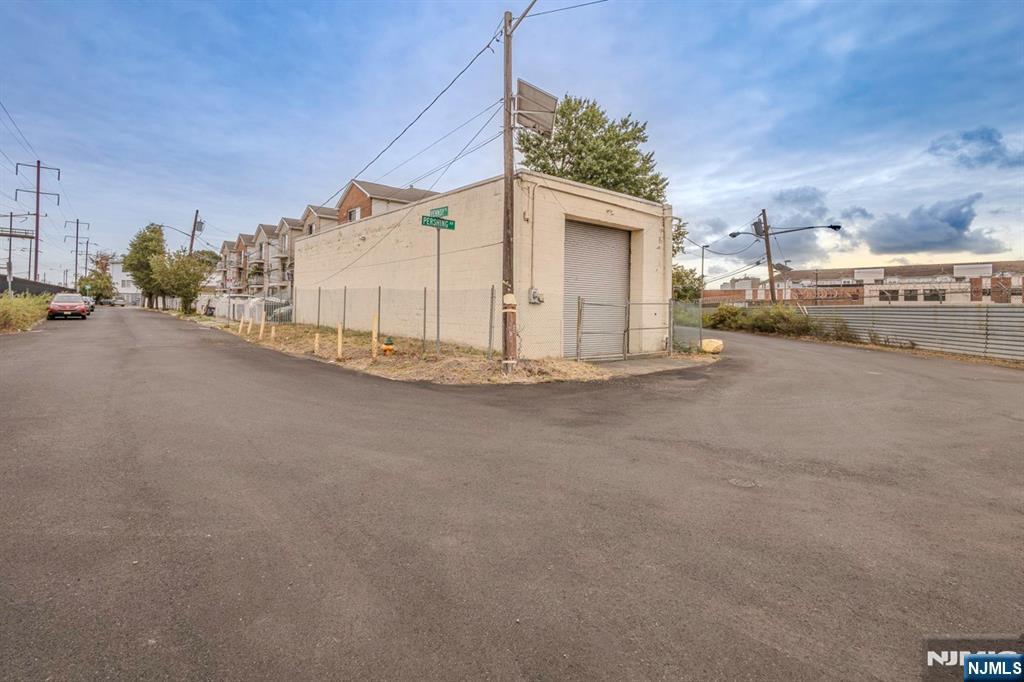 2 Pennsy Place - Photo 3