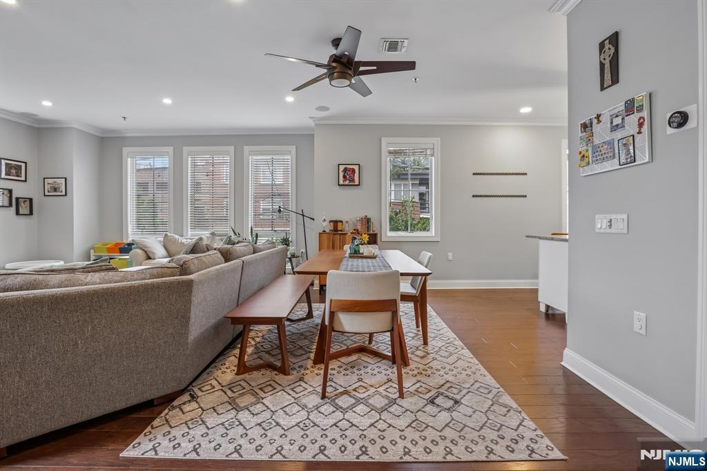 200 Laird Avenue 201 - Photo 5