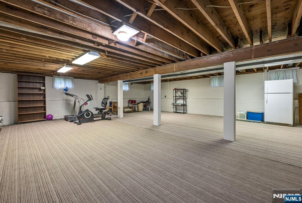 27 Cobblestone Lane — photo 32