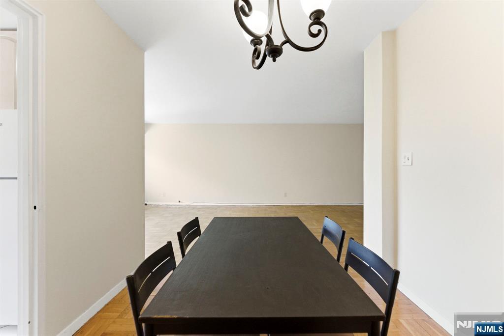 415 Claremont Avenue C004A - Photo 11