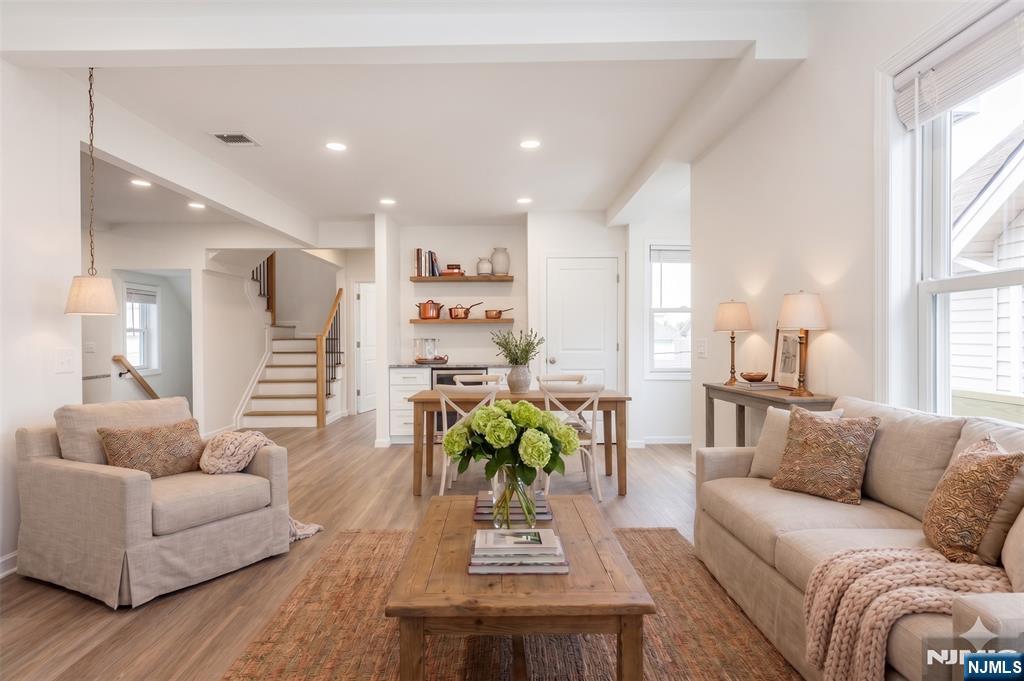 26 Willow Street 2 - Photo 3