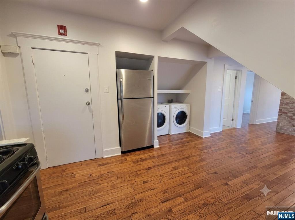 18 Olive Street - Photo 3