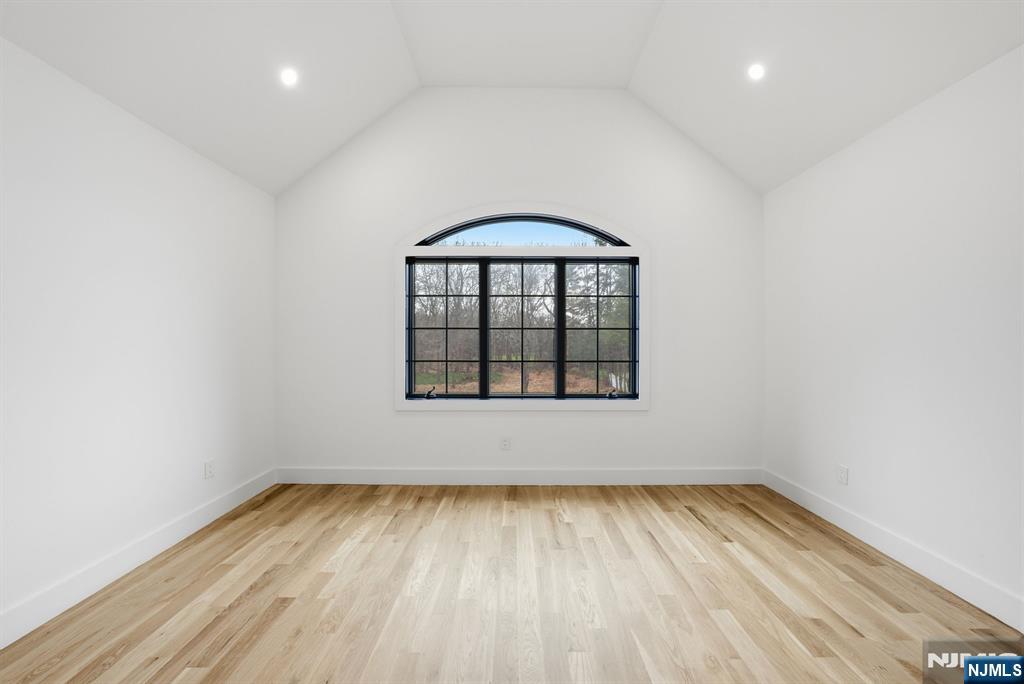 5 Cedar Court — photo 40