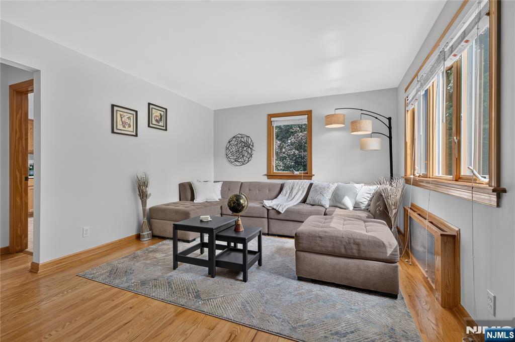 4 Howard Avenue - Photo 2