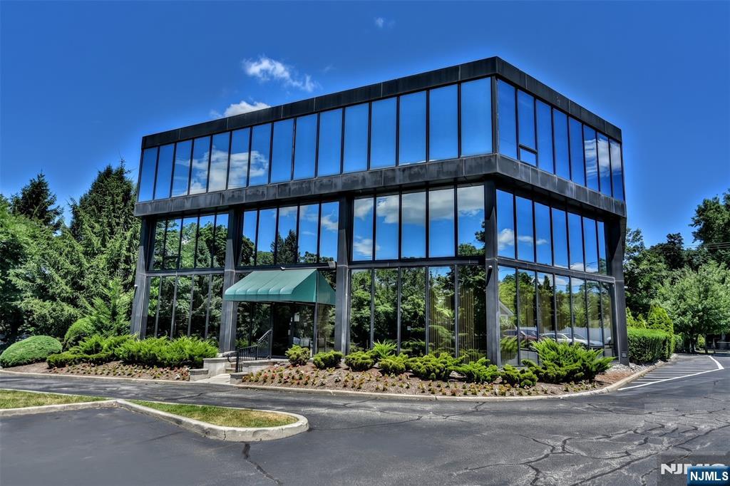 545 Island Road 2C