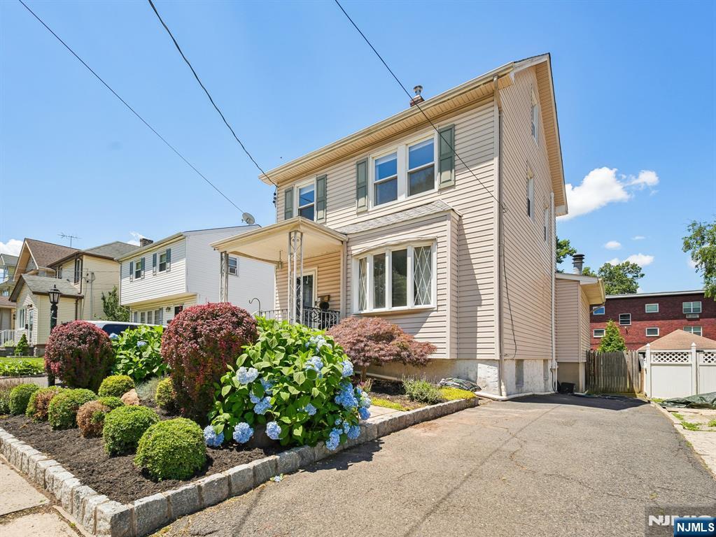 17 Princeton - Photo 1