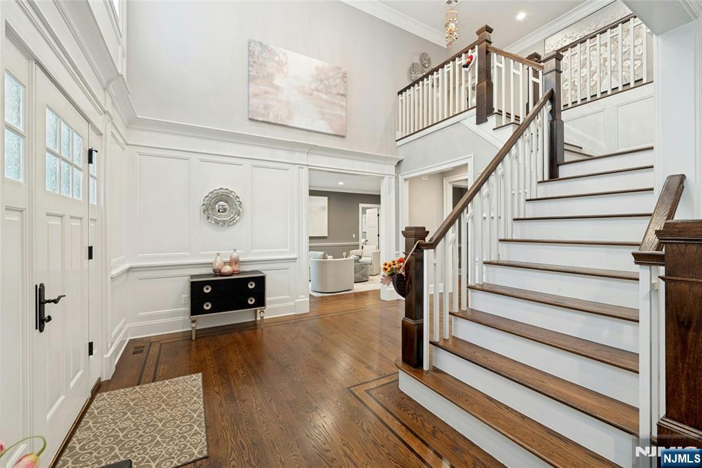 20 Sylvan Way - Photo 4