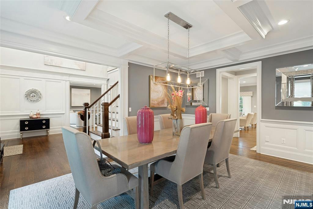 20 Sylvan Way - Photo 5