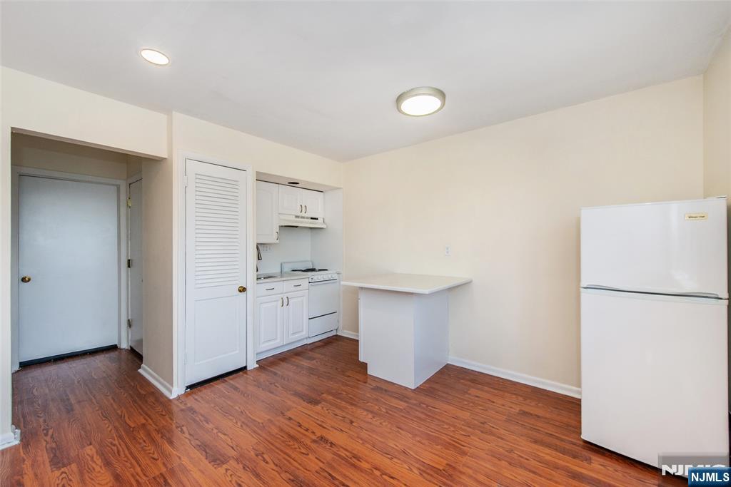 601 Fairview Avenue B1 - Photo 3