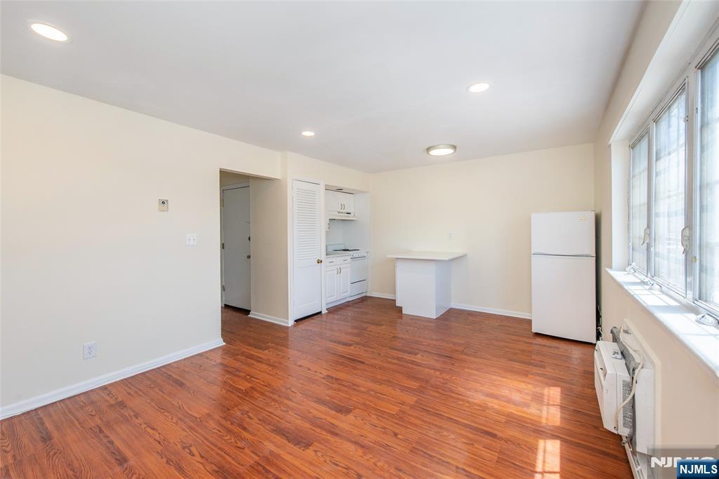 601 Fairview Avenue B1 - Photo 4