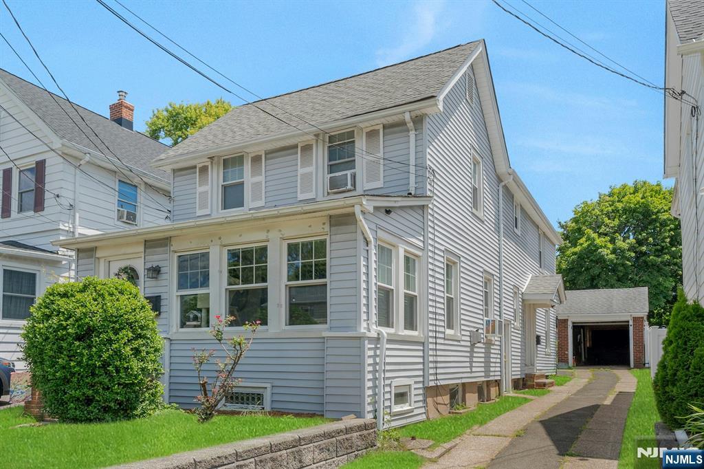 76 Prospect Street - Photo 2
