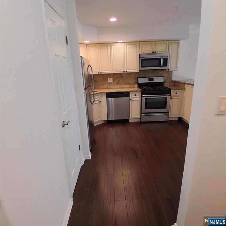 2014 Hawthorne Lane - Photo 1