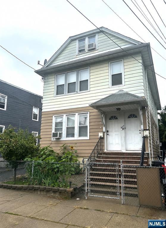 165 Knapp Avenue 2 - Photo 1