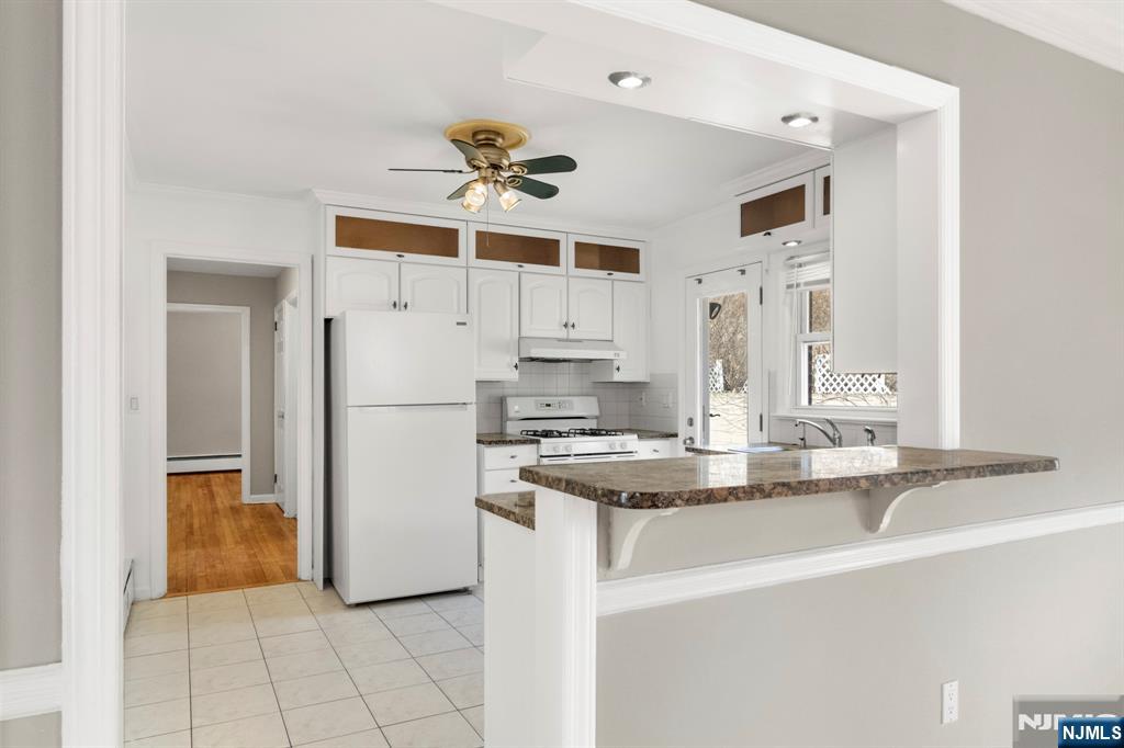 769 Cypress Street - Photo 1