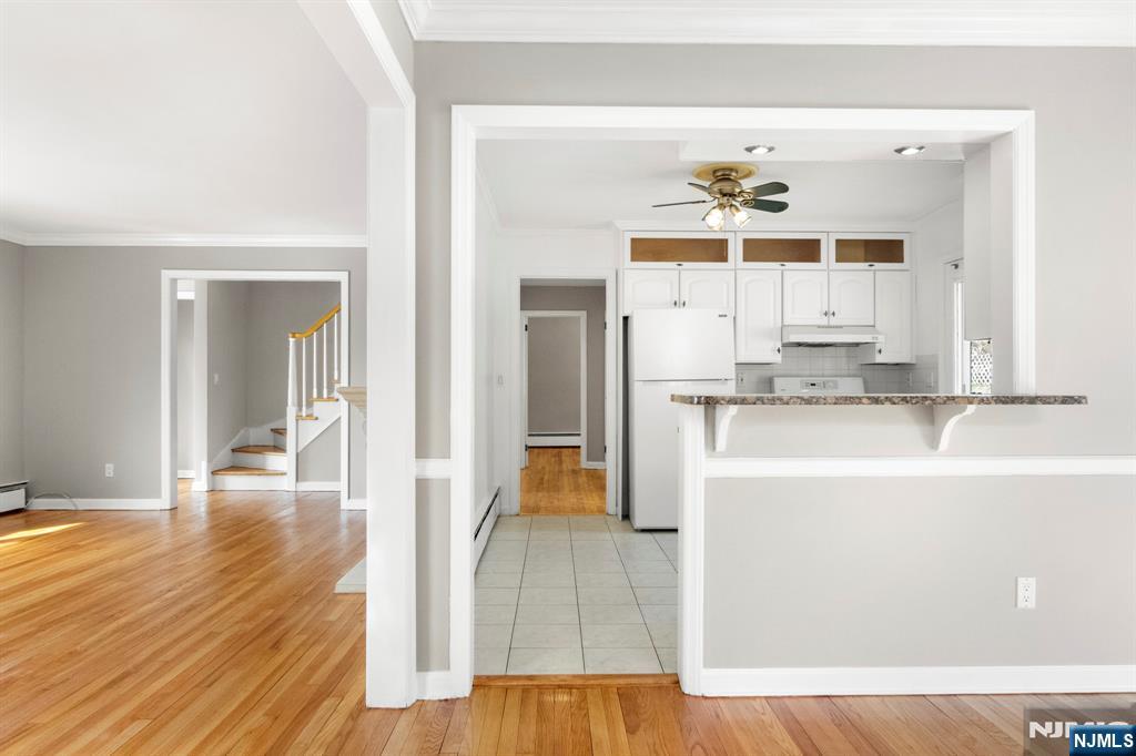 769 Cypress Street - Photo 4