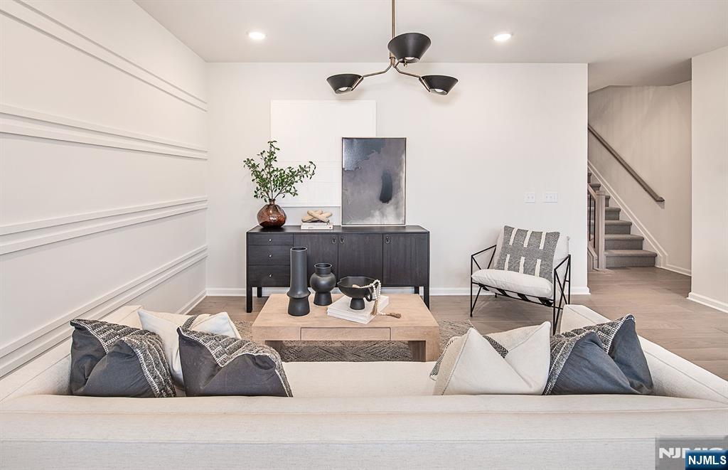 300 Sycamore Street 303 - Photo 5