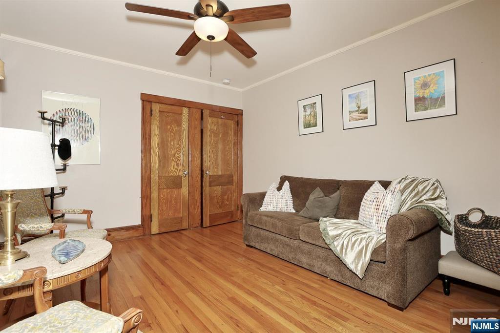 14 Sterling Place — photo 28
