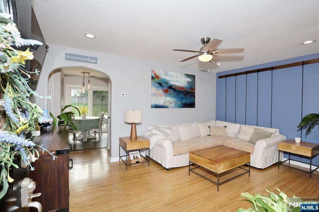 290 Malcolm Avenue - Photo 4
