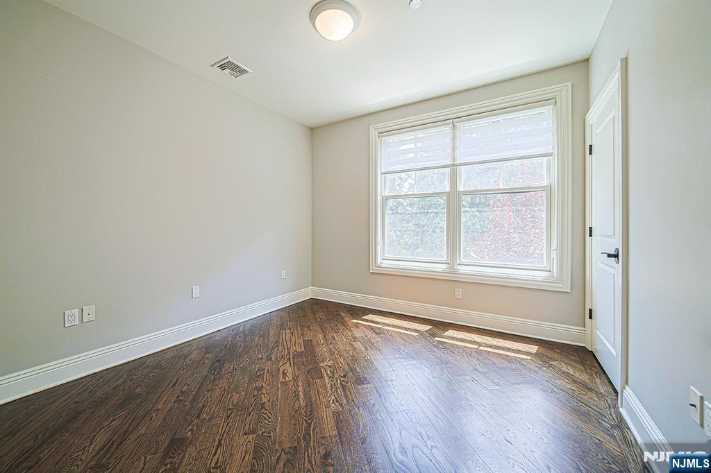 35 Marquis Court — photo 20