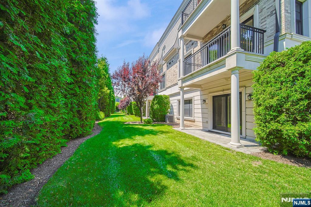 35 Marquis Court — photo 27