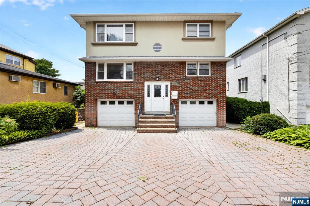 437 2nd Street - Photo 2