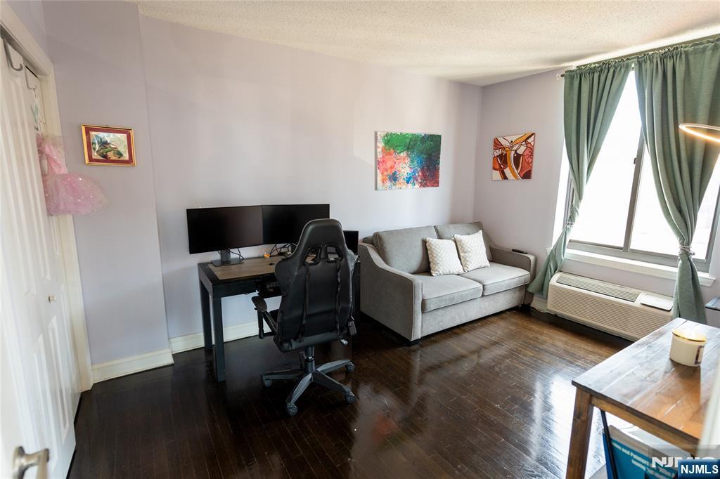 415 Newark Street #5A — photo 19