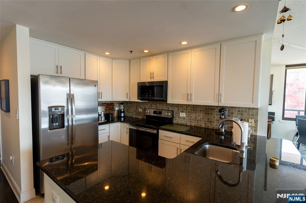 415 Newark Street #5A — photo 7