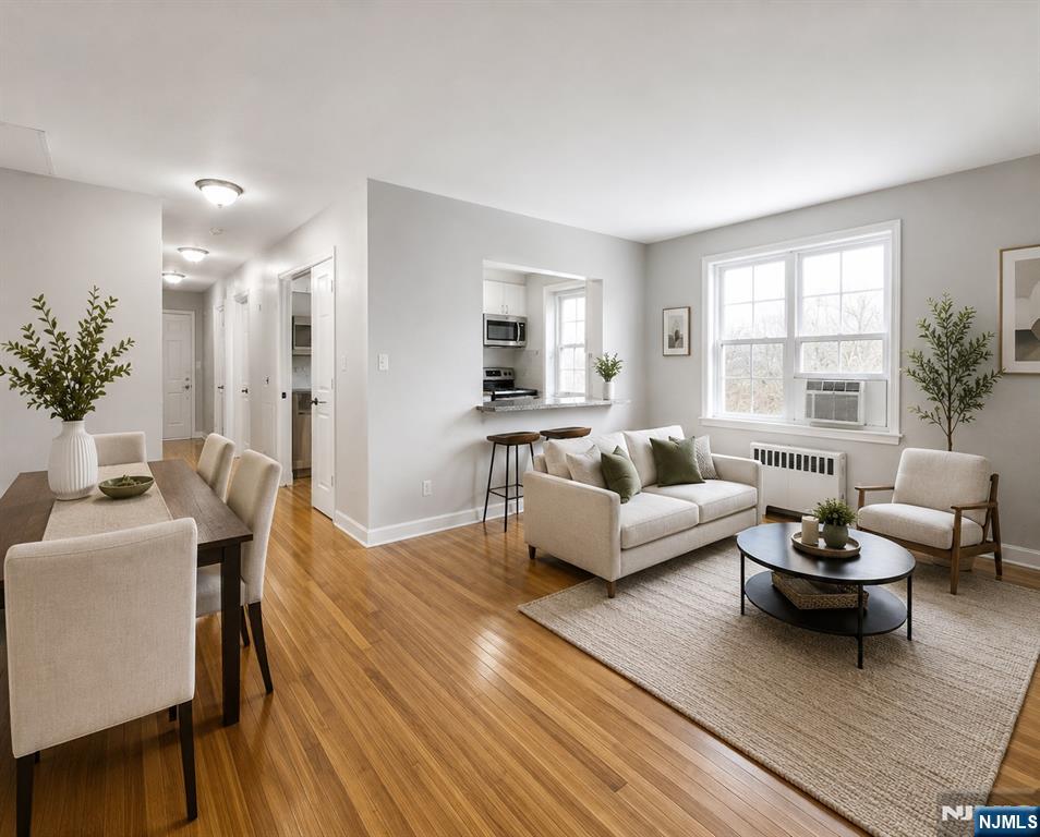 2350 Linwood 1E - Photo 1