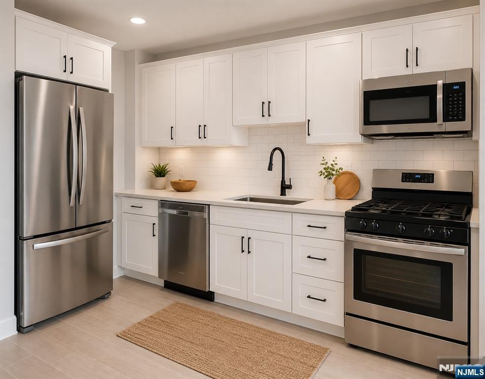 2350 Linwood 1E - Photo 5