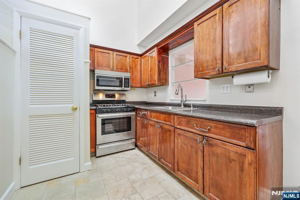 281 Browertown Road 304 - Photo 5
