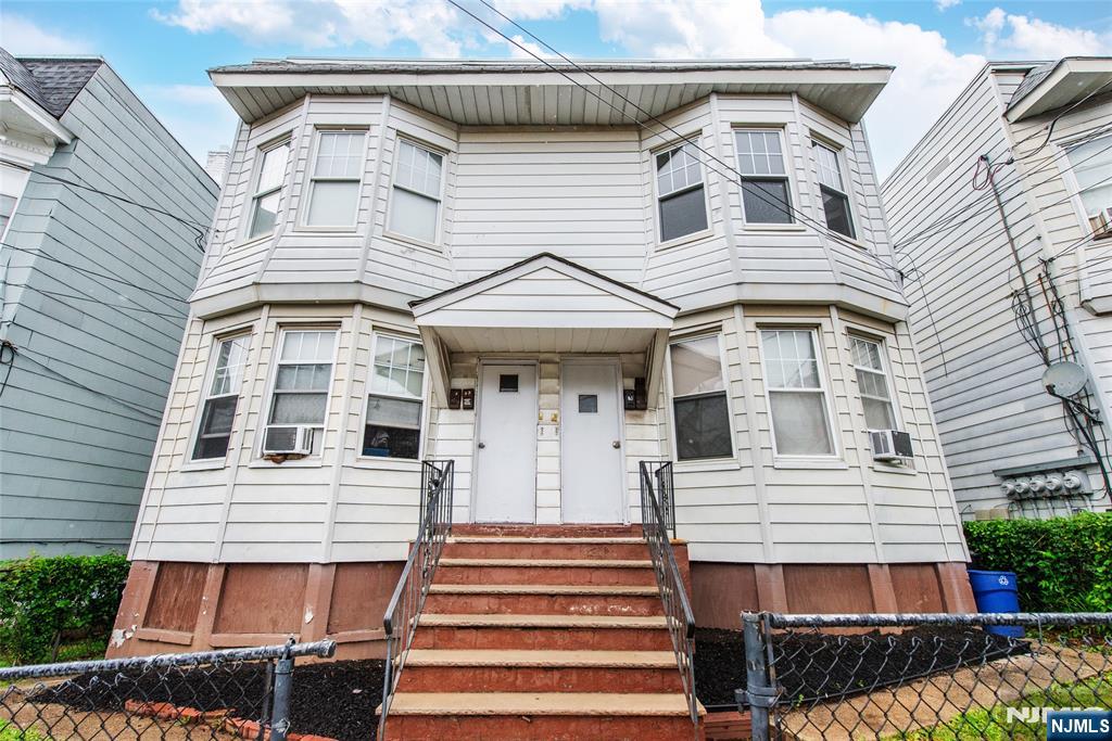 67 Harrison Avenue - Photo 2