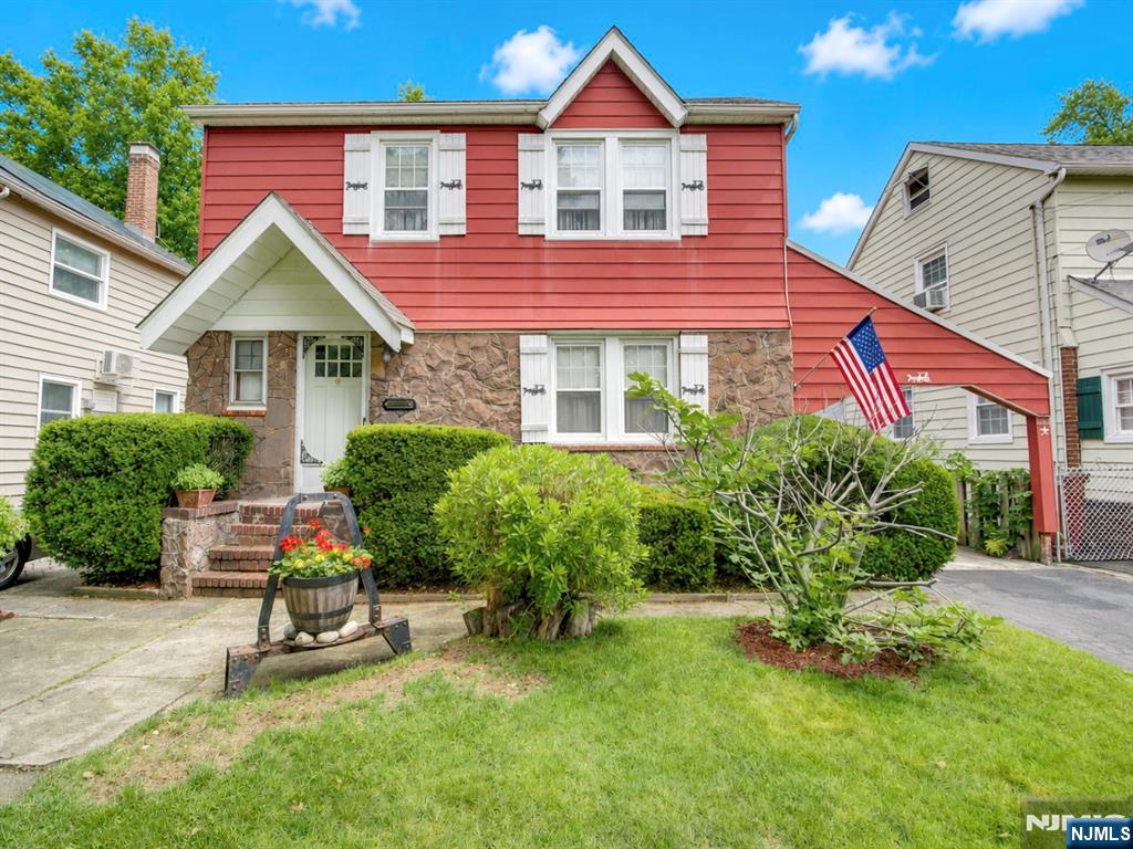 42 Hay Avenue - Photo 1